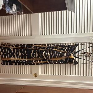 Valerie Bertinelli Black and Gold Striped Dress